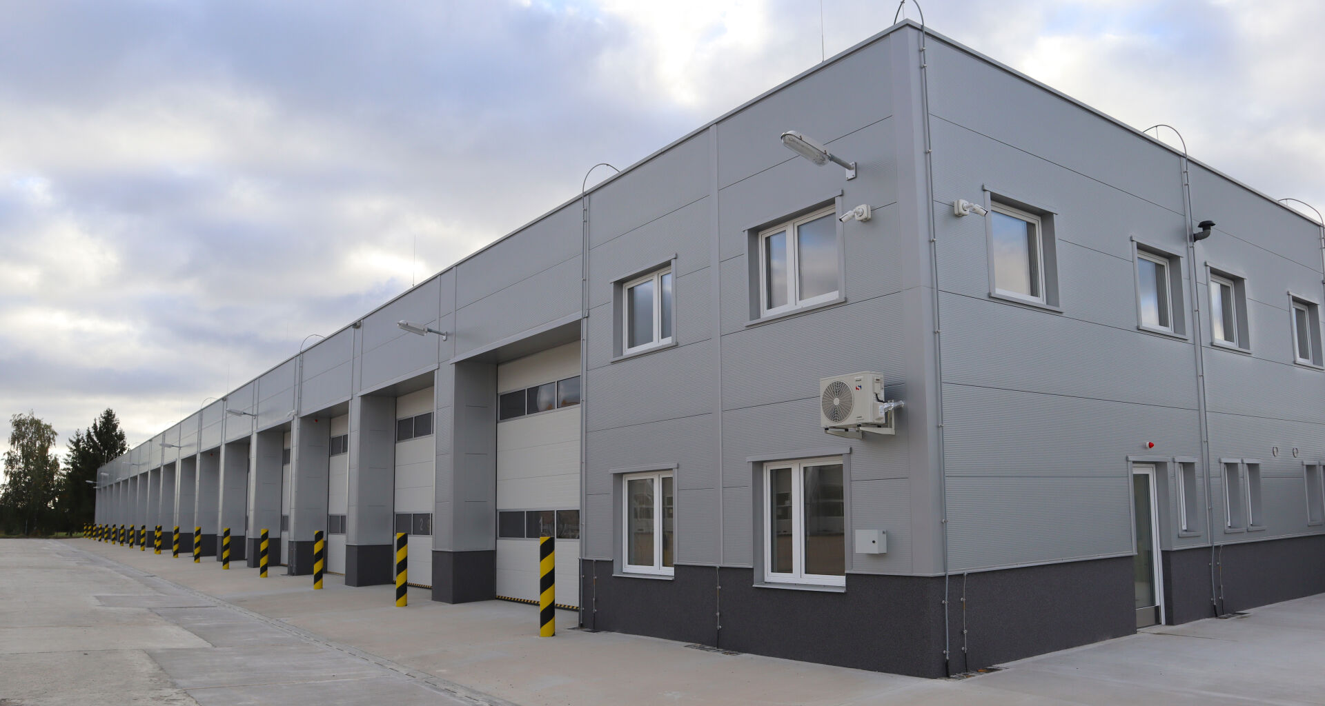 Speciální garáže pro bojová vozidla pěchoty Vyškov